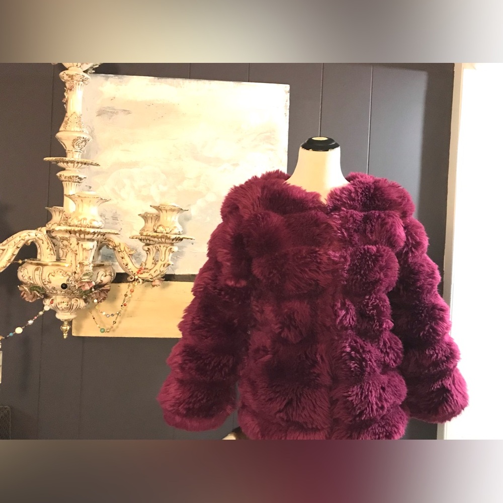 Plush Fuchsia Novelty Faux Fur Jacket Size S/Med - Picture 6 of 16